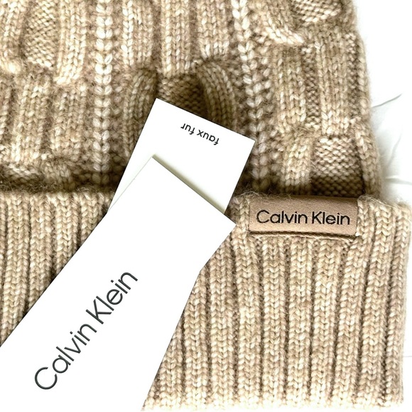 Calvin Klein Hat Tan Knit Beanie W/ Faux Fur Pom Pom Soft Lining - Picture 3 of 6